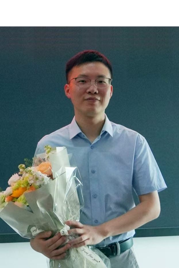 Ming Luo(罗明)
