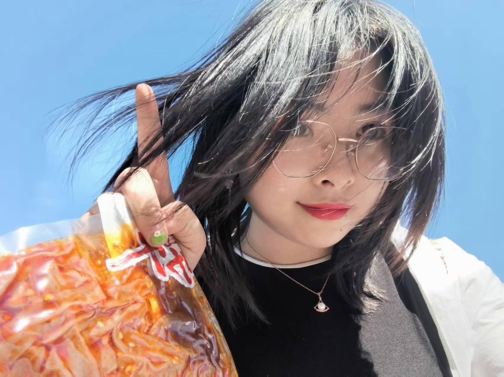 Qing Wen （温晴）